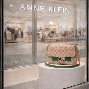 Anne Klein wallet Crossbody